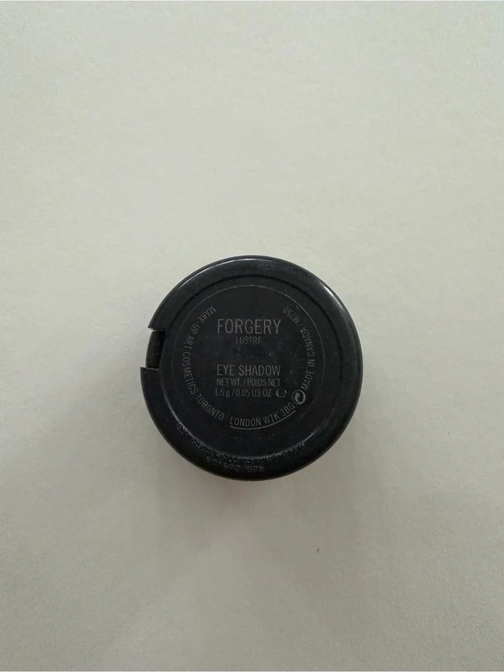 MAC Cosmetics Silver Eyeshadow Single